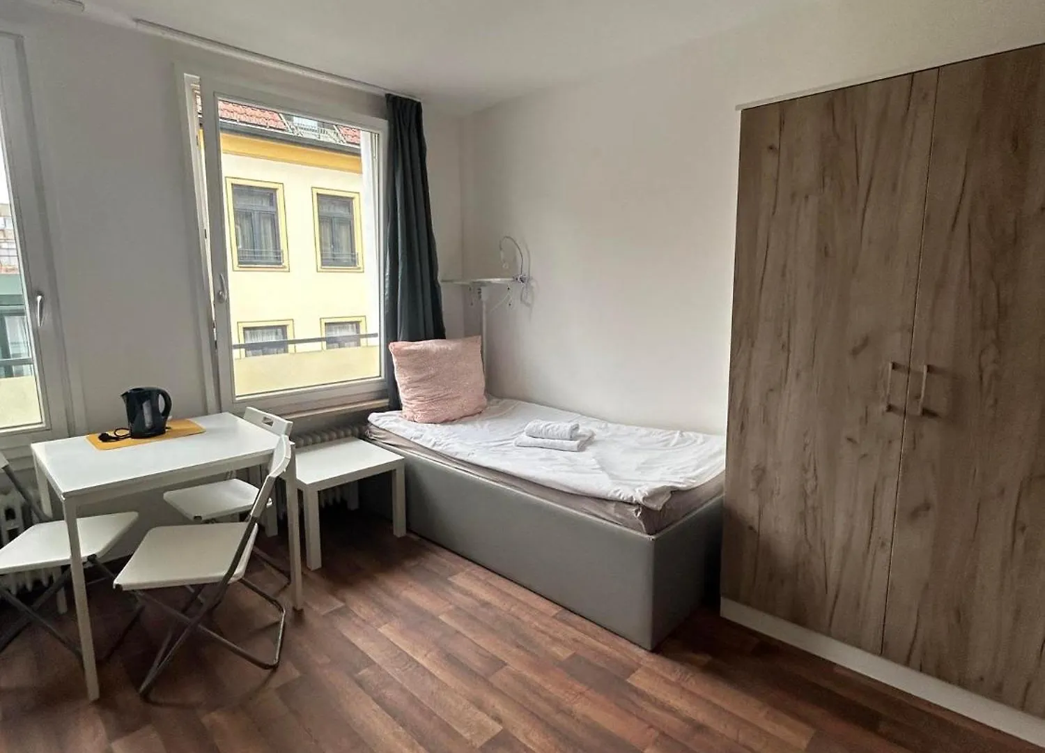 Low Budget Central Station Aparthostel Sen 14 München