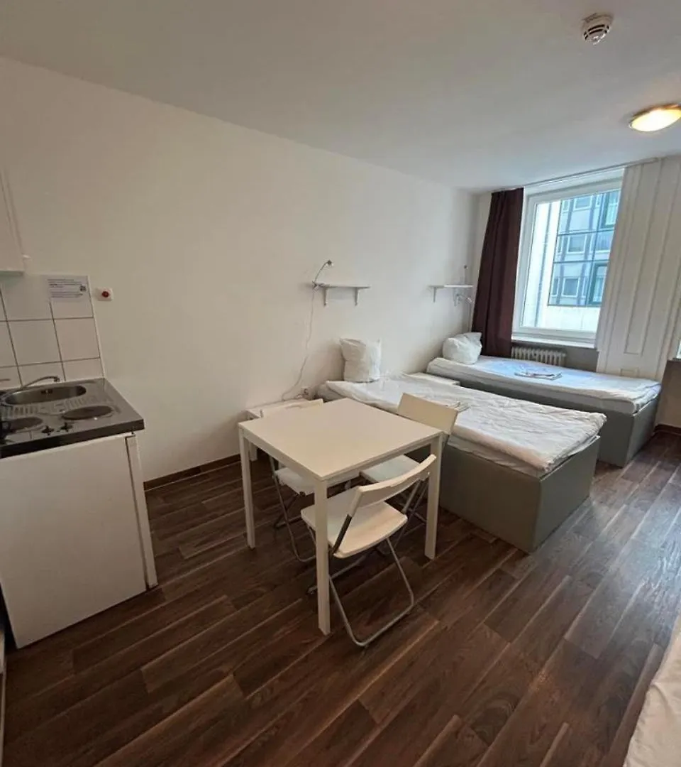 Apartment Low Budget Central Station Aparthostel Sen 14 Munich