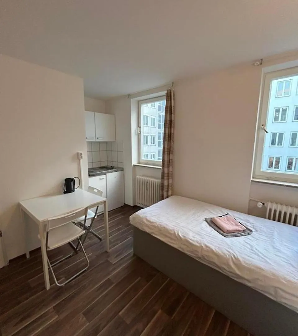 Low Budget Central Station Aparthostel Sen 14 Munich